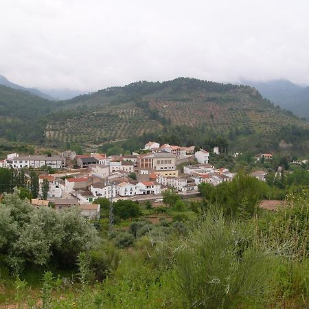 Villa El Enebro à Villaverde De Guadalimar Extérieur photo